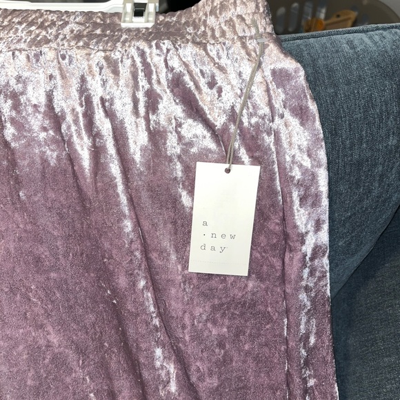 A New Day Purple Velour Pants NWT - Picture 4 of 6